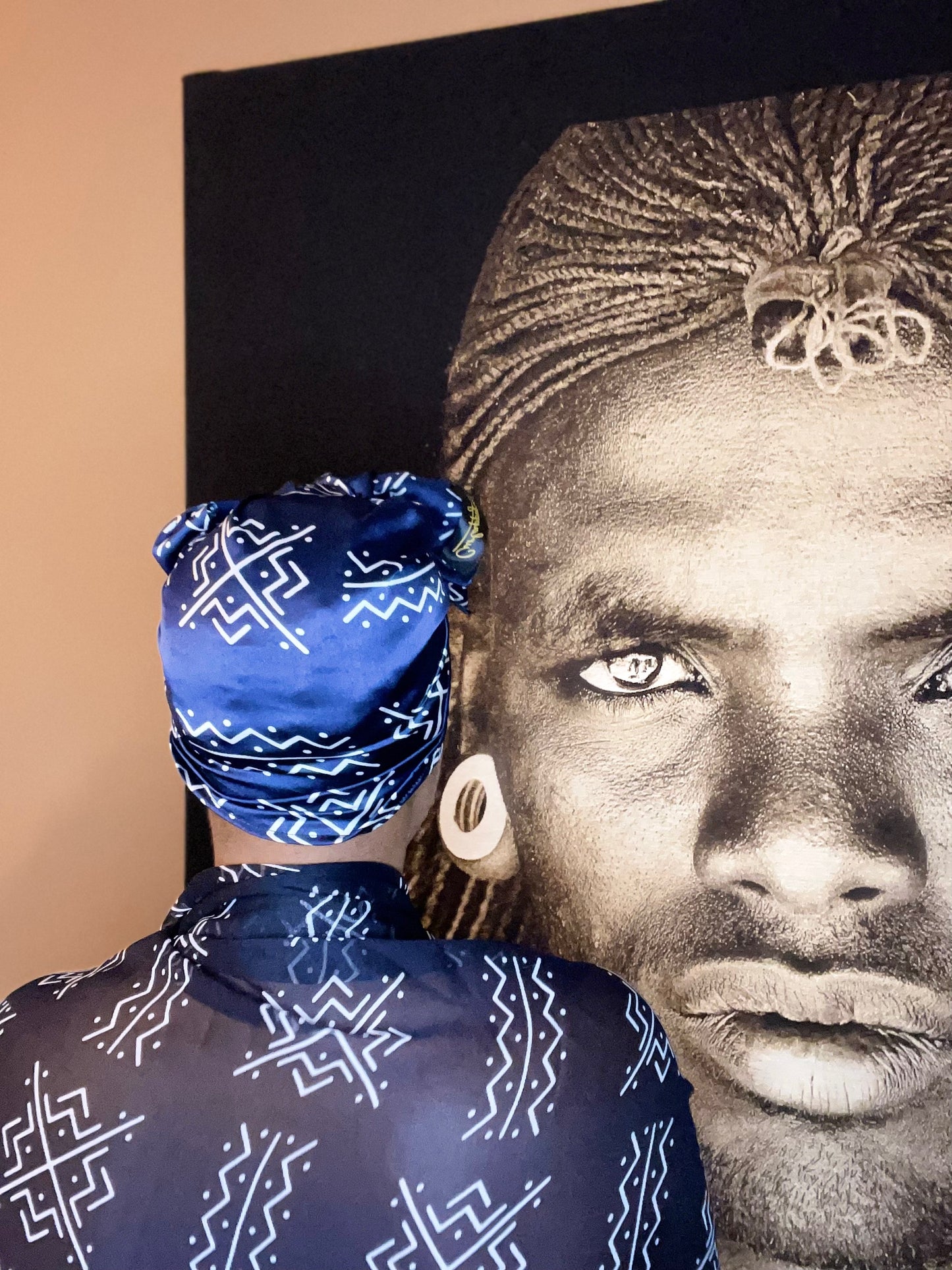Mama Theresa´s Satin Schlafkappe für Afro-Locken  - Leiter- Bogolan Print